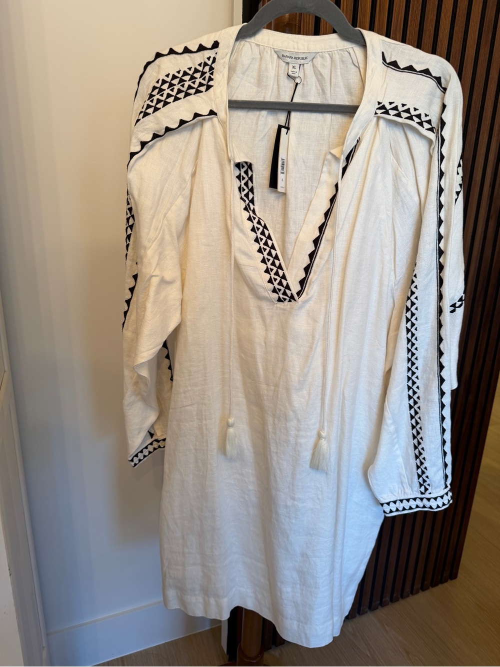 Banana Republic White Mini Dress with Black Embroidery